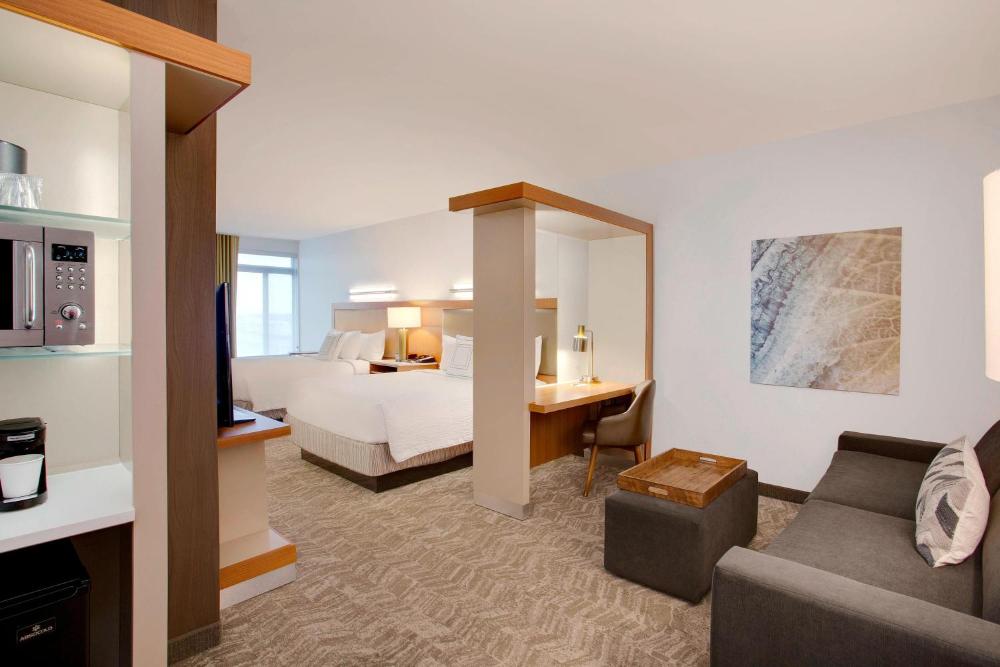 Queen Studio with Two Queen Beds and Sofa Bed interior